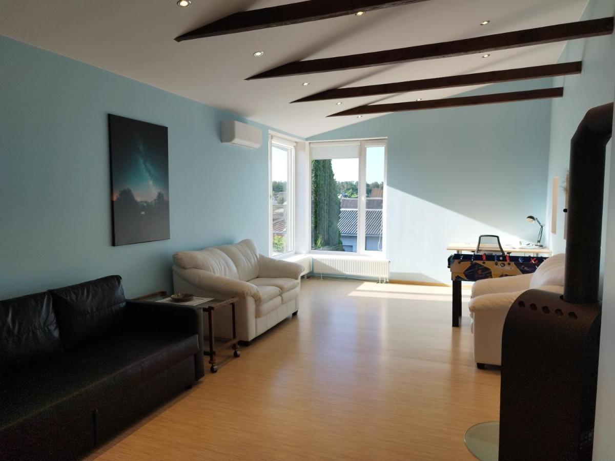 Spacious & Cozy Apartment With Forest View Zapyskis Zewnętrze zdjęcie